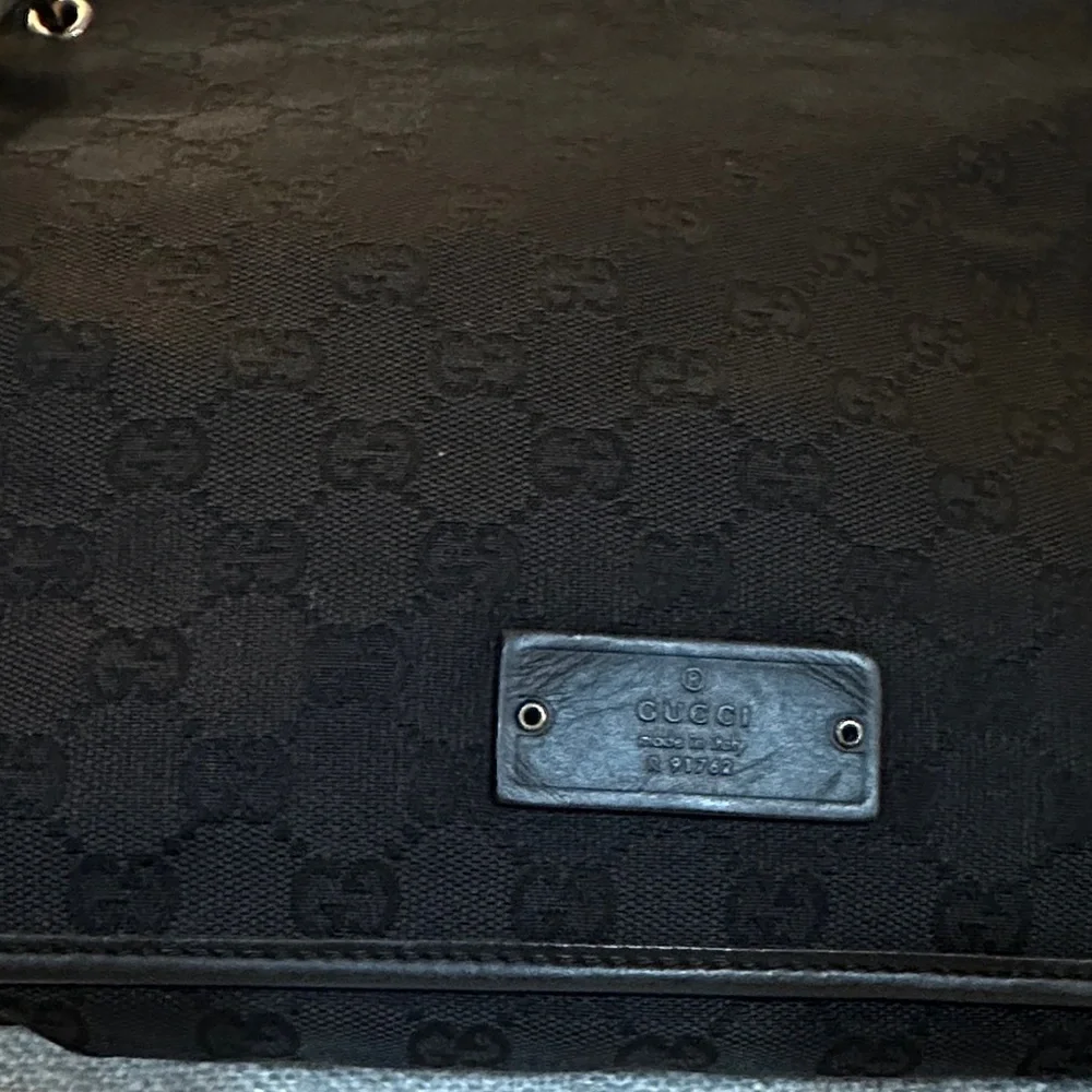 Gucci elegant authentic